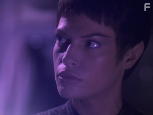 Jolene Blalock in Звездный путь: Энтерпрайз (2001)