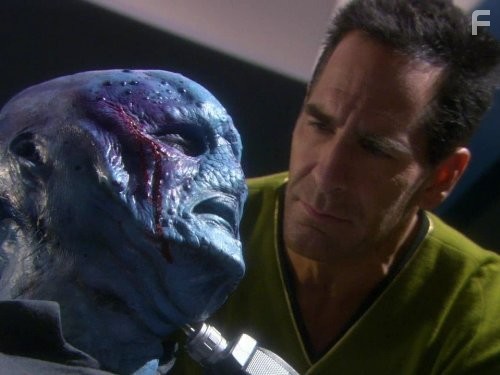 Scott Bakula and Pat Healy in Звездный путь: Энтерпрайз (2001)