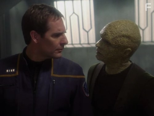 Scott Bakula and Dennis Christopher in Звездный путь: Энтерпрайз (2001)