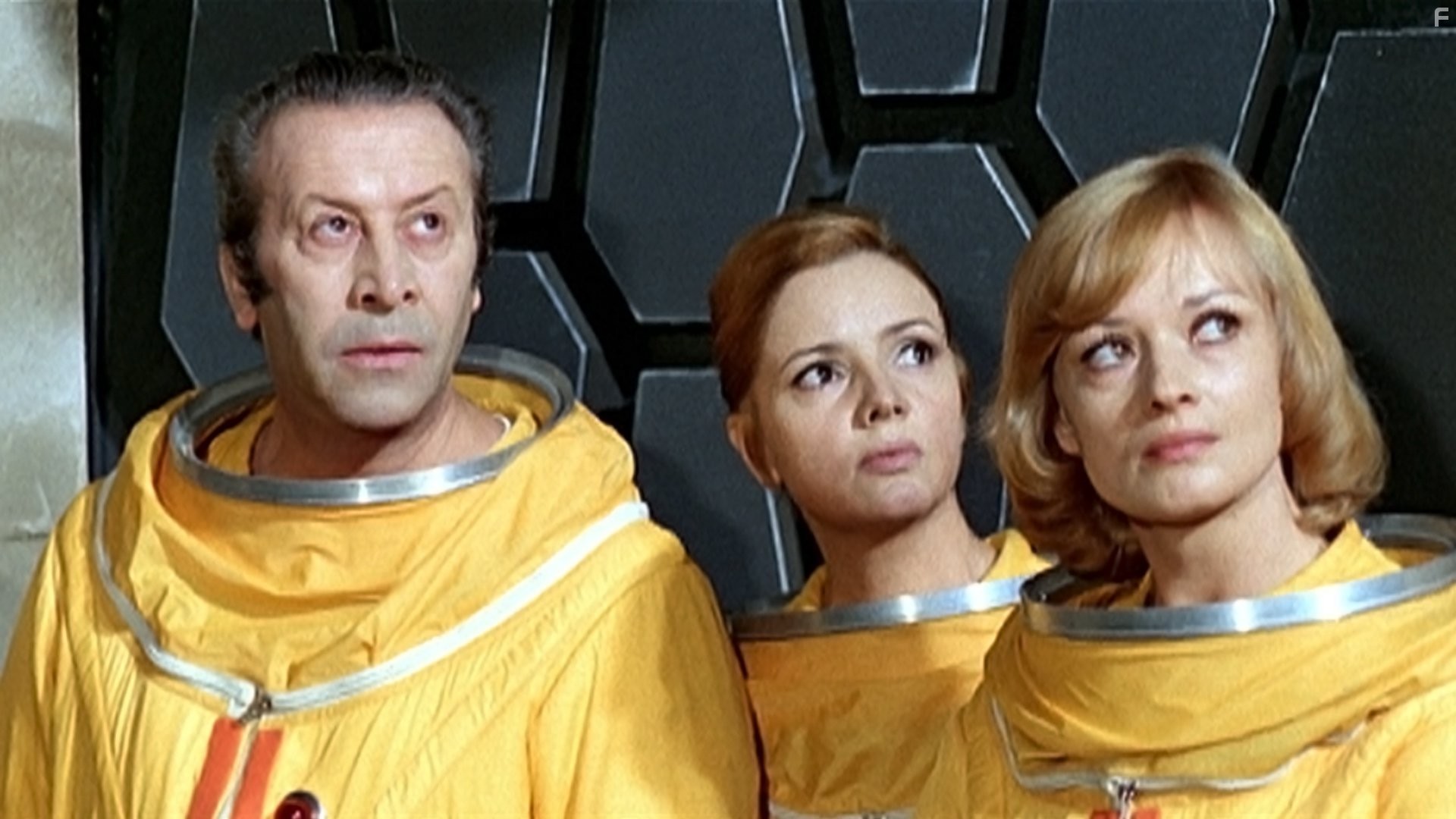 Im Staub der Sterne (1976)