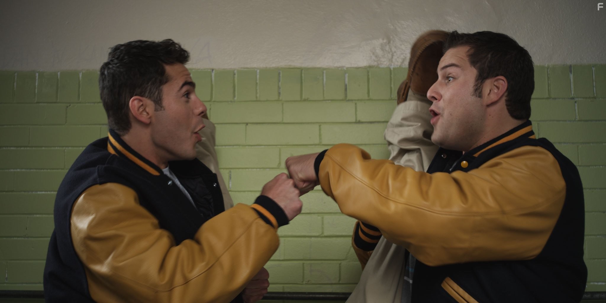 Задержание мертвых