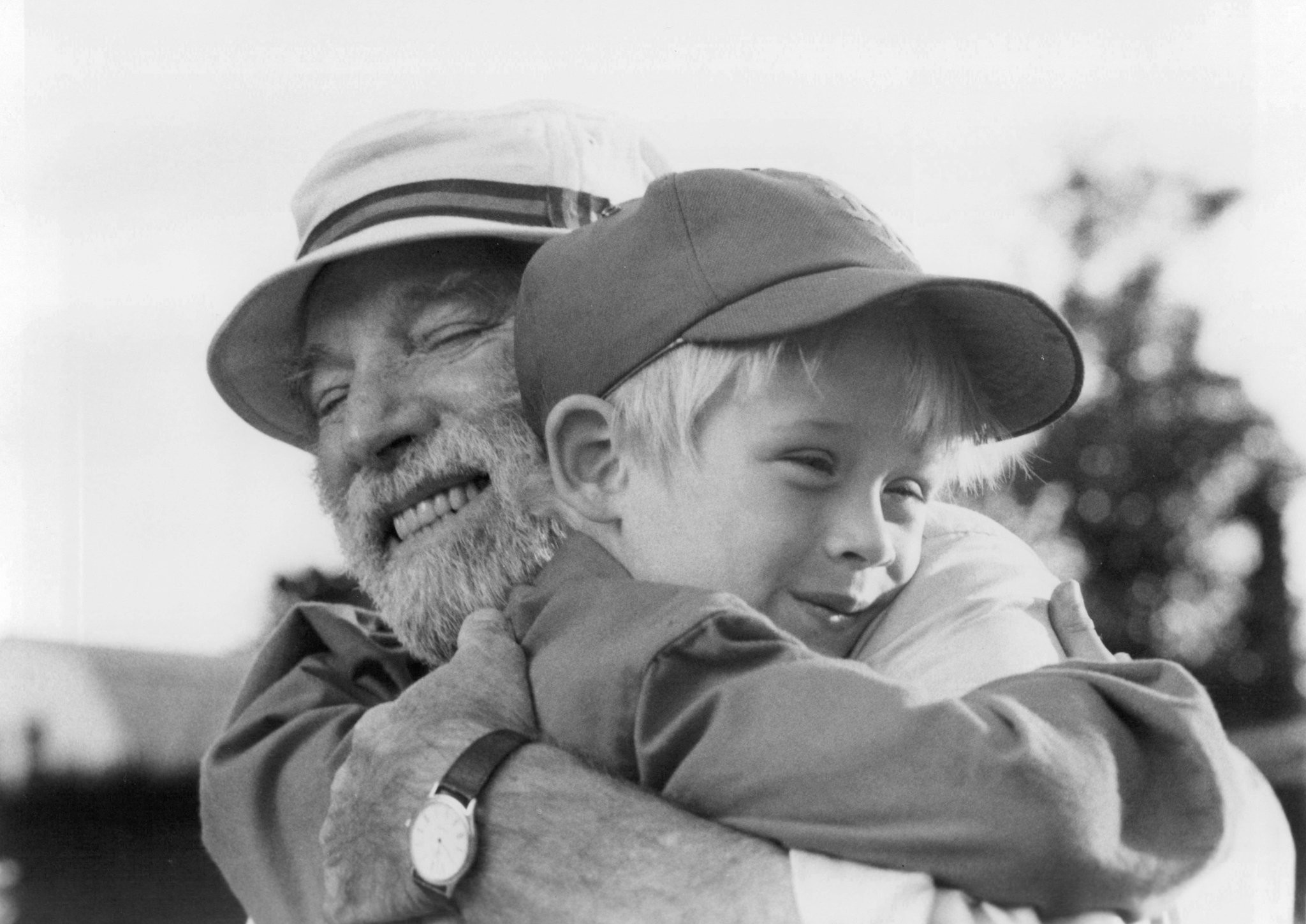 Burt Lancaster and Macaulay Culkin in Rocket Gibraltar (1988)