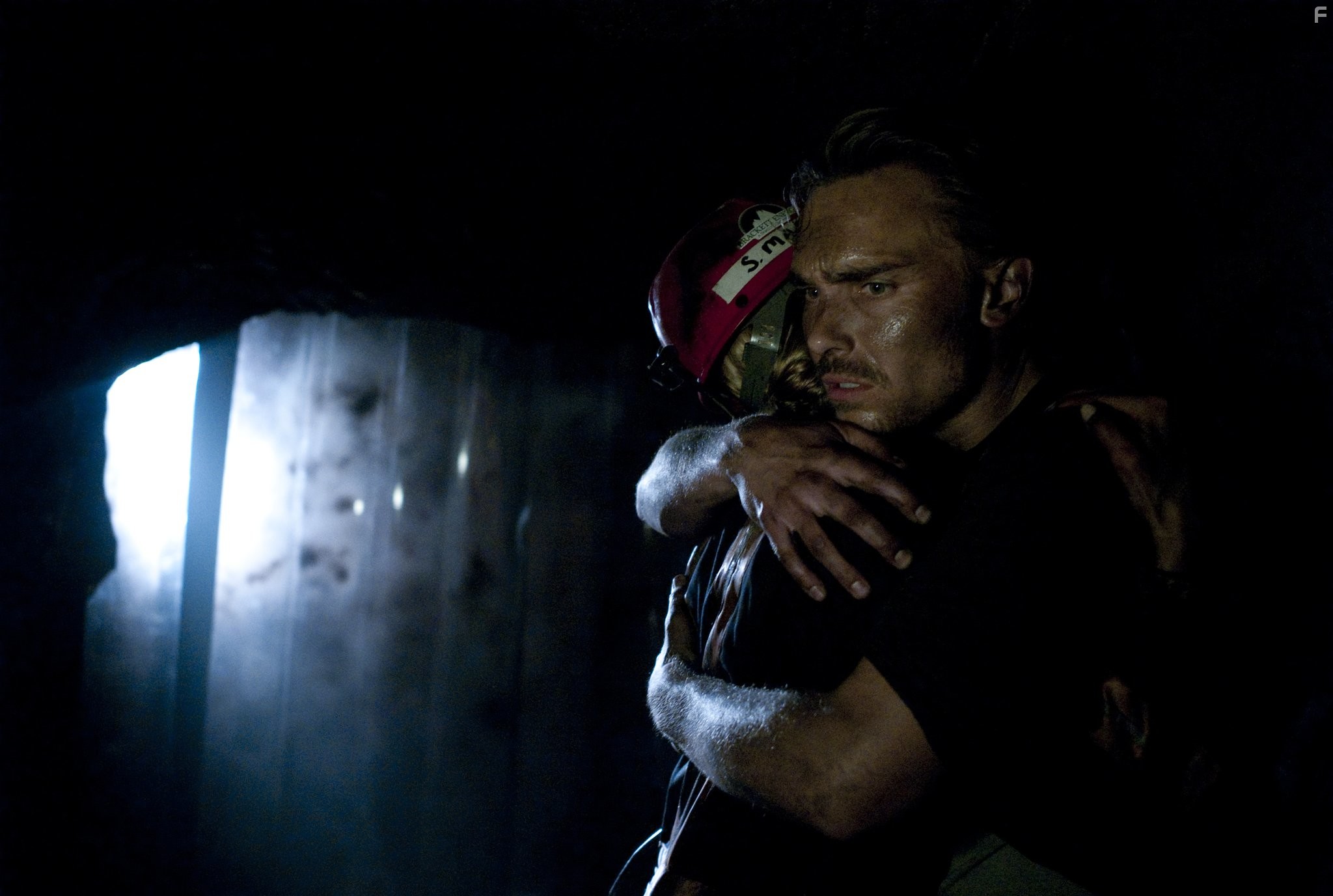 Joey Kern in Под землёй (2013)