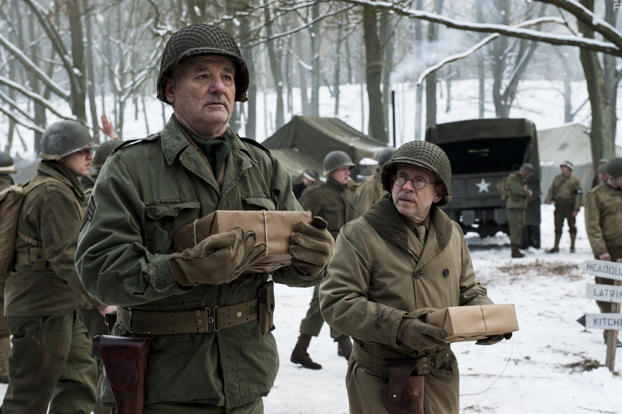 Bill Murray and Bob Balaban in Охотники за сокровищами (2014)
