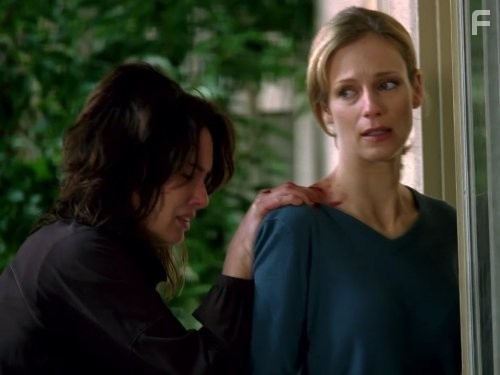 Lena Headey in Терминатор: Битва за будущее (2008)