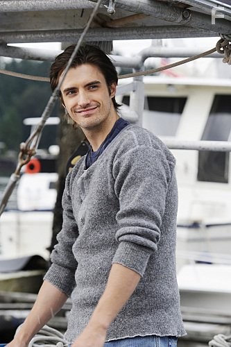 C.J. Thomason in Остров Харпера (2009)