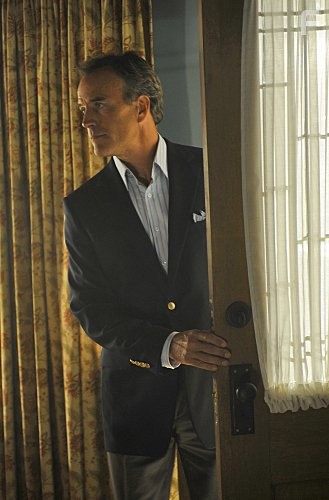 Richard Burgi in Остров Харпера (2009)