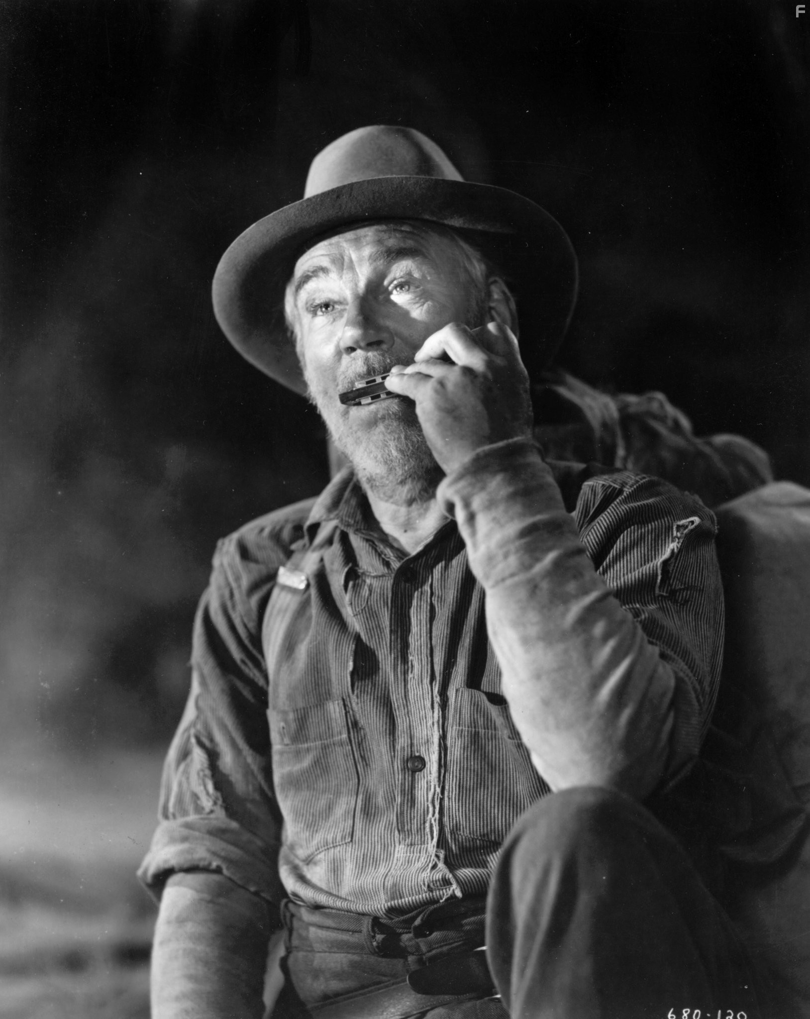 Walter Huston in Сокровища Сьерра-Мадре (1948)