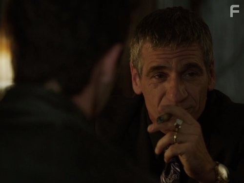 Низкое зимнее солнце