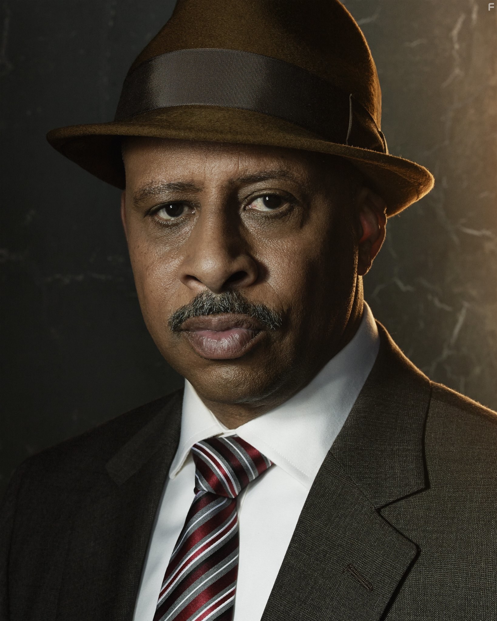 Ruben Santiago-Hudson in Низкое зимнее солнце (2013)