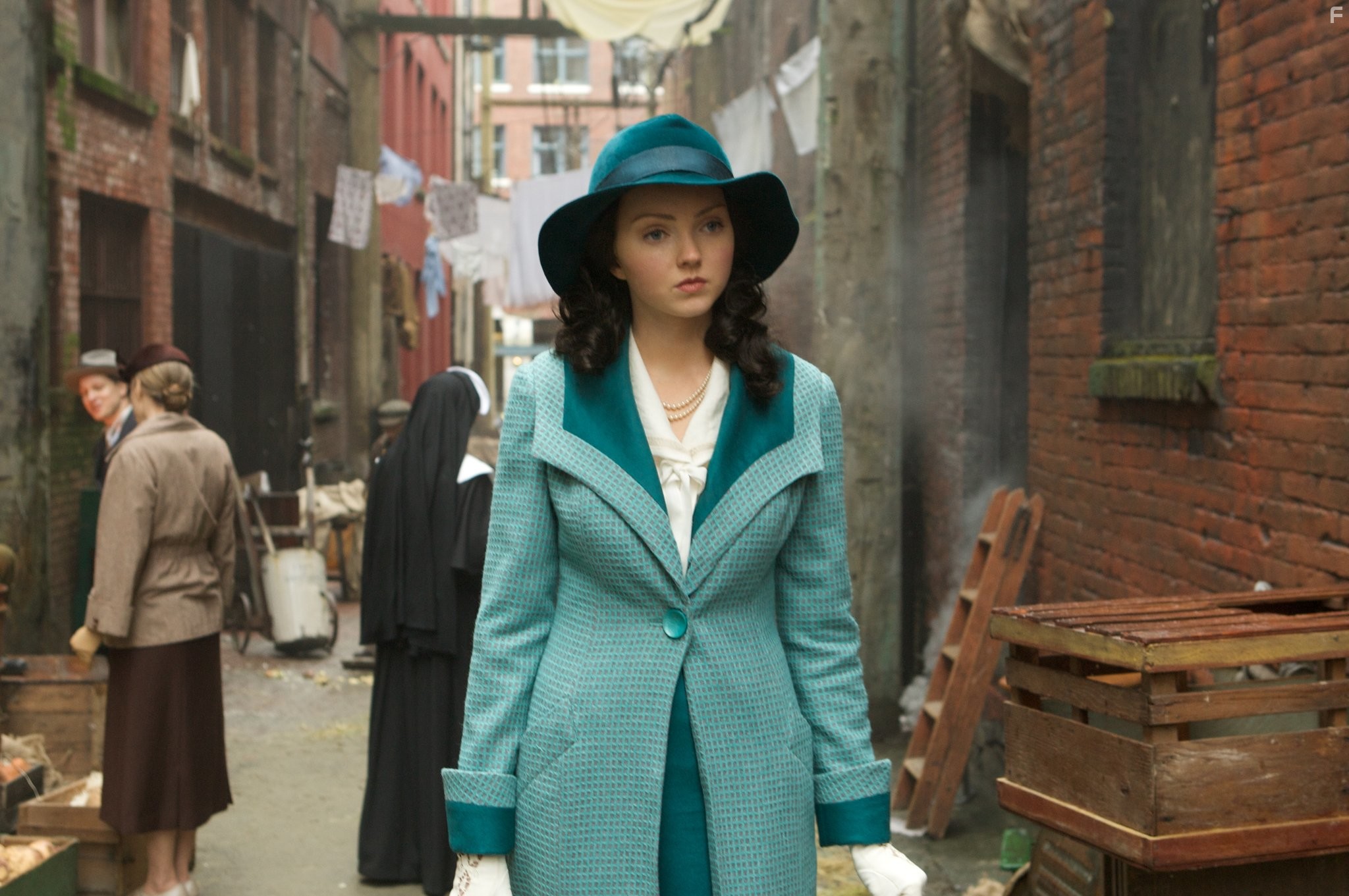 Lily Cole in Воображариум доктора Парнасса (2009)