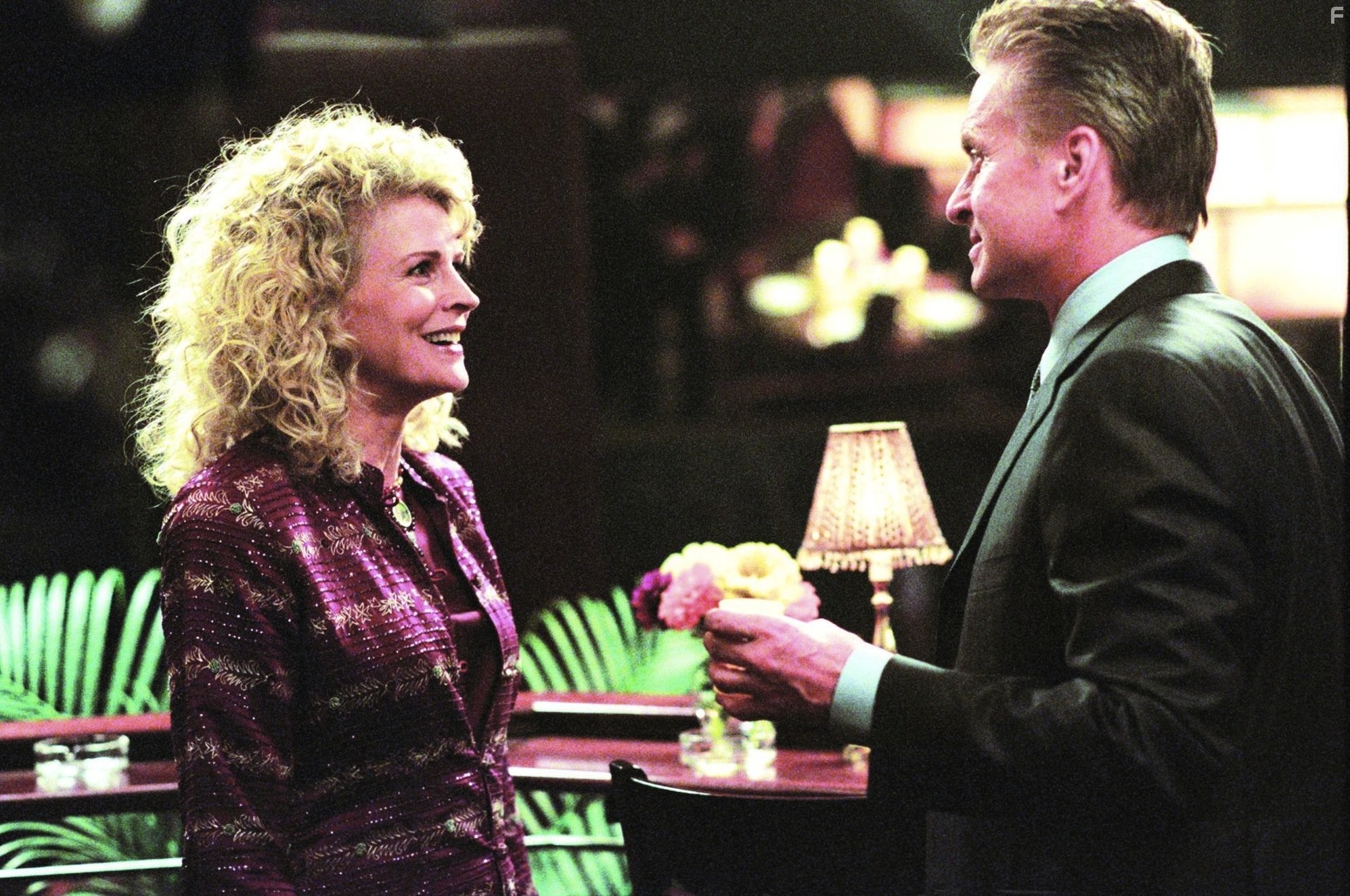 Michael Douglas and Candice Bergen in Свадебная вечеринка (2003)