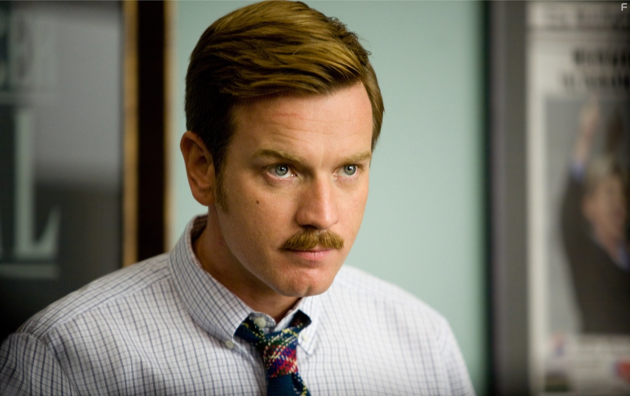 Ewan McGregor in Безумный спецназ (2009)