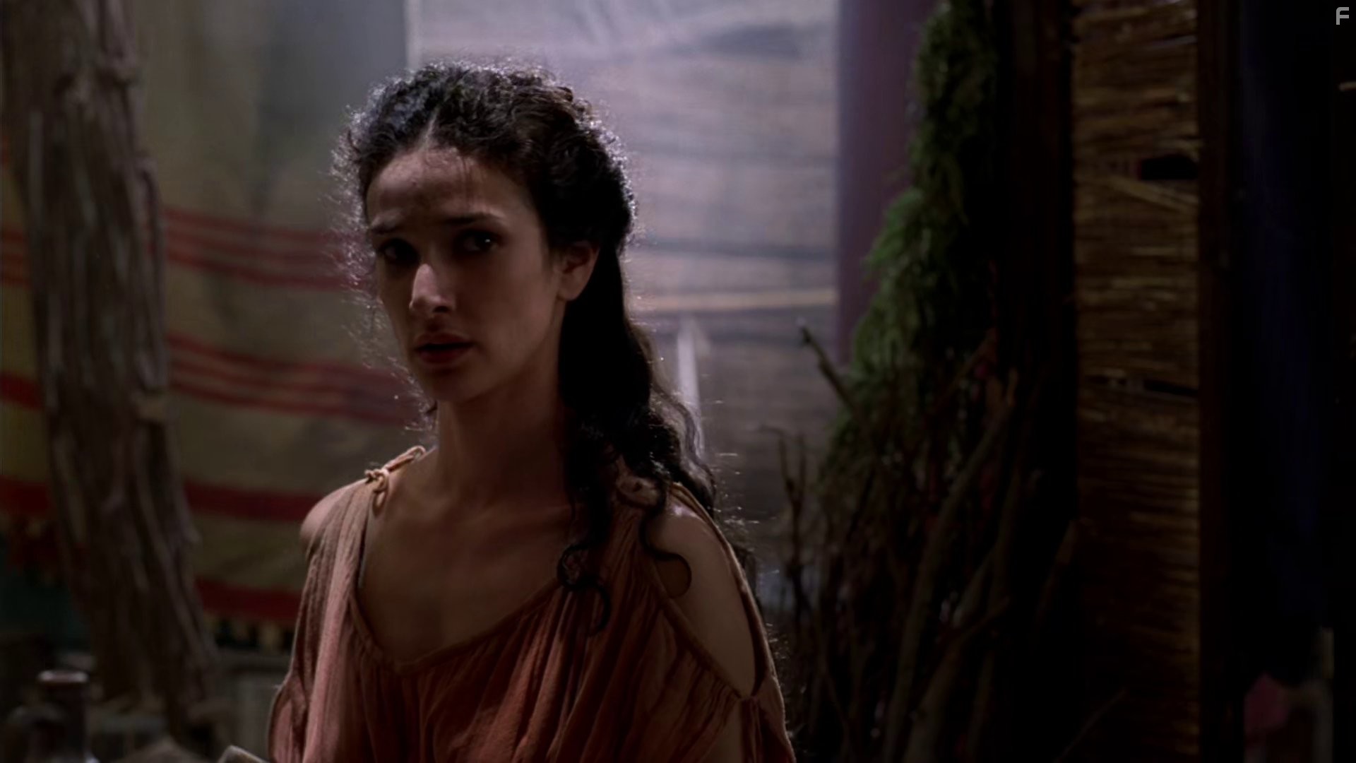 Indira Varma in Рим (2005)