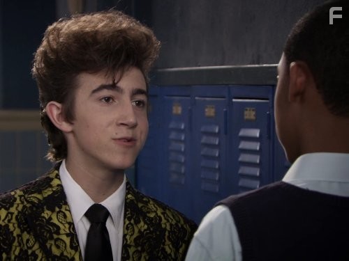 Все ненавидят Криса (2005)