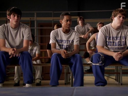 Все ненавидят Криса (2005)