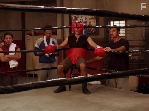 Все ненавидят Криса (2005)