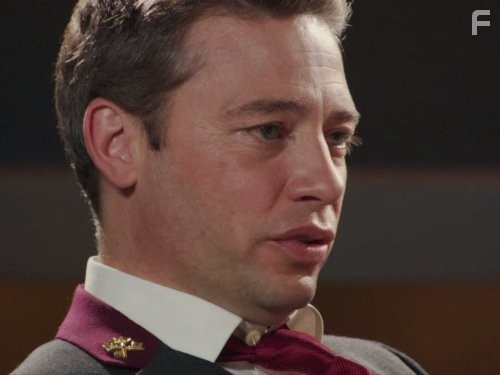 Dexter Fletcher in Отель Вавилон (2006)