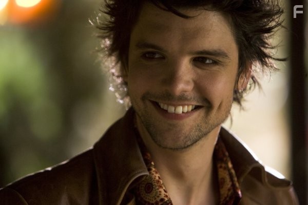Andrew Lee Potts in Алиса в стране чудес (2009)