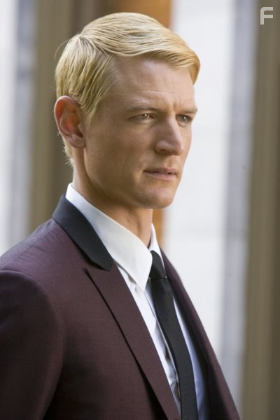 Philip Winchester in Алиса в стране чудес (2009)