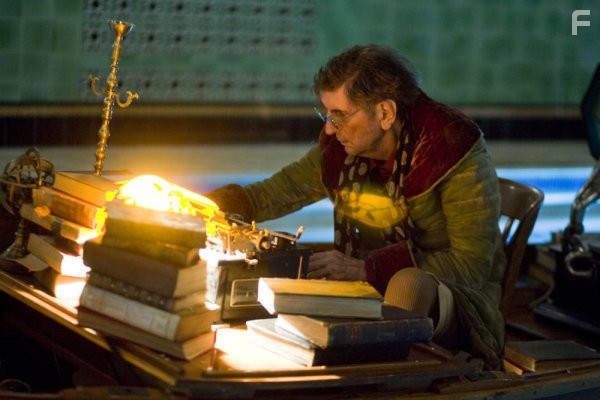 Harry Dean Stanton in Алиса в стране чудес (2009)