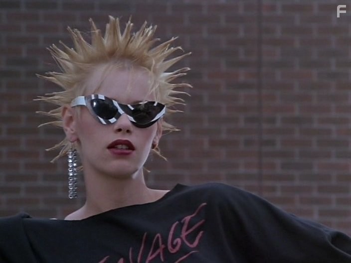 Нарушая все правила