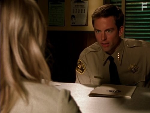 Michael Muhney in Вероника Марс (2004)