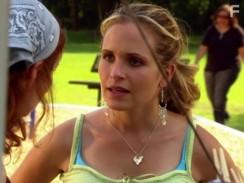 Sally Pressman in Армейские жены (2007)