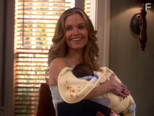 Sally Pressman in Армейские жены (2007)