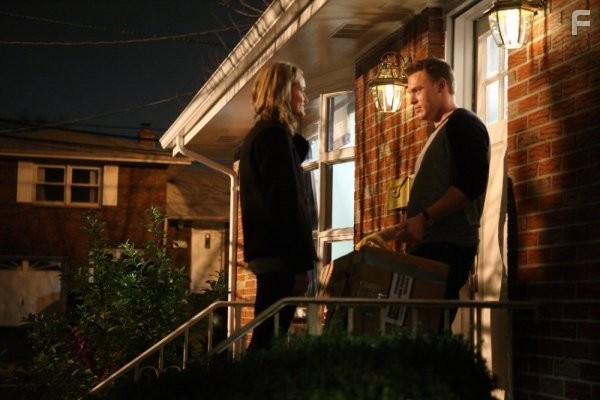 Taylor Schilling in Милосердие (2009)