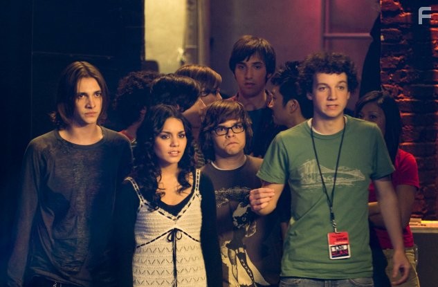 Gaelan Connell, Ryan Donowho, and Vanessa Hudgens in Бэндслэм (2009)