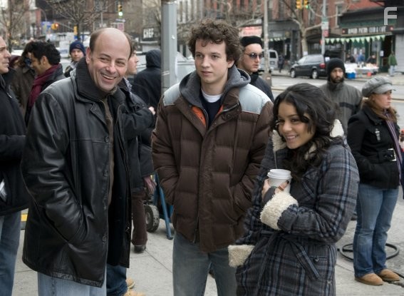 Gaelan Connell, Todd Graff, and Vanessa Hudgens in Бэндслэм (2009)