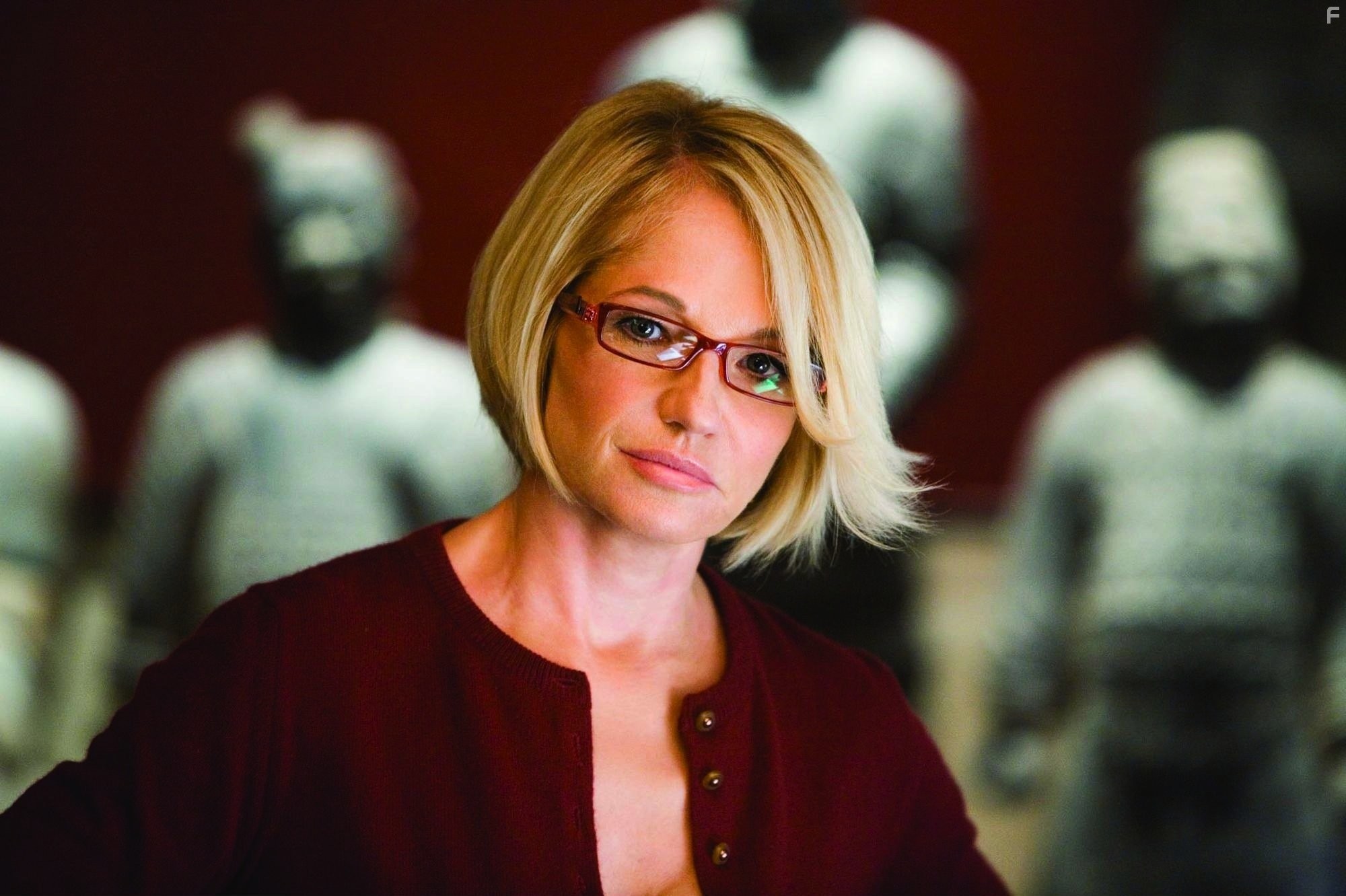 Ellen Barkin in Тринадцать друзей Оушена (2007)