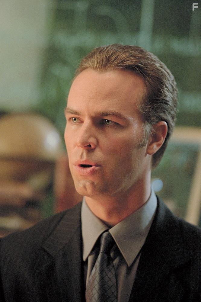 JR Bourne in Тринадцать привидений (2001)