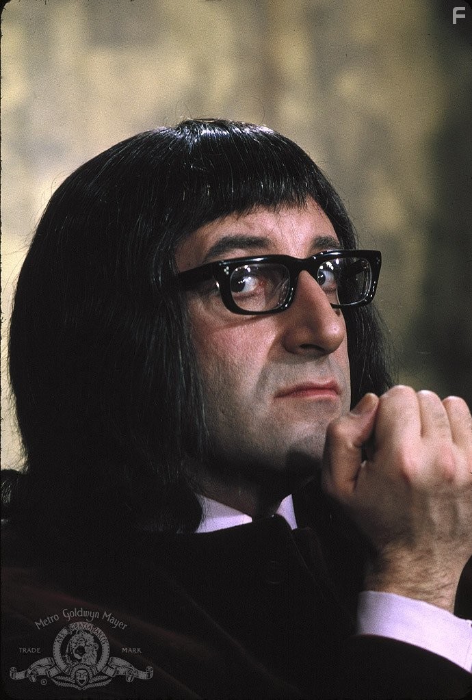 Peter Sellers in Чтo нового, кошечка? (1965)