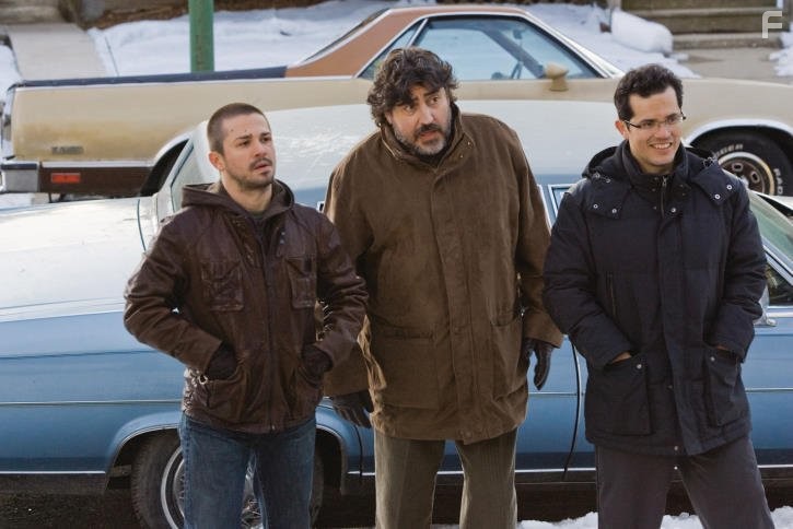 John Leguizamo, Alfred Molina, and Freddy Rodr?guez in С праздниками ничто не сравнится (2008)