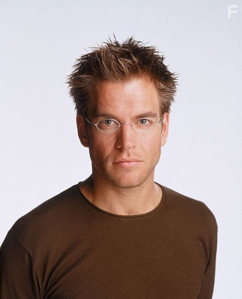 Michael Weatherly in Темный ангел (2000)