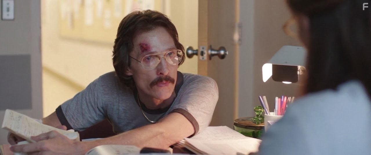 Matthew McConaughey and Jennifer Garner in Далласский клуб покупателей (2013)