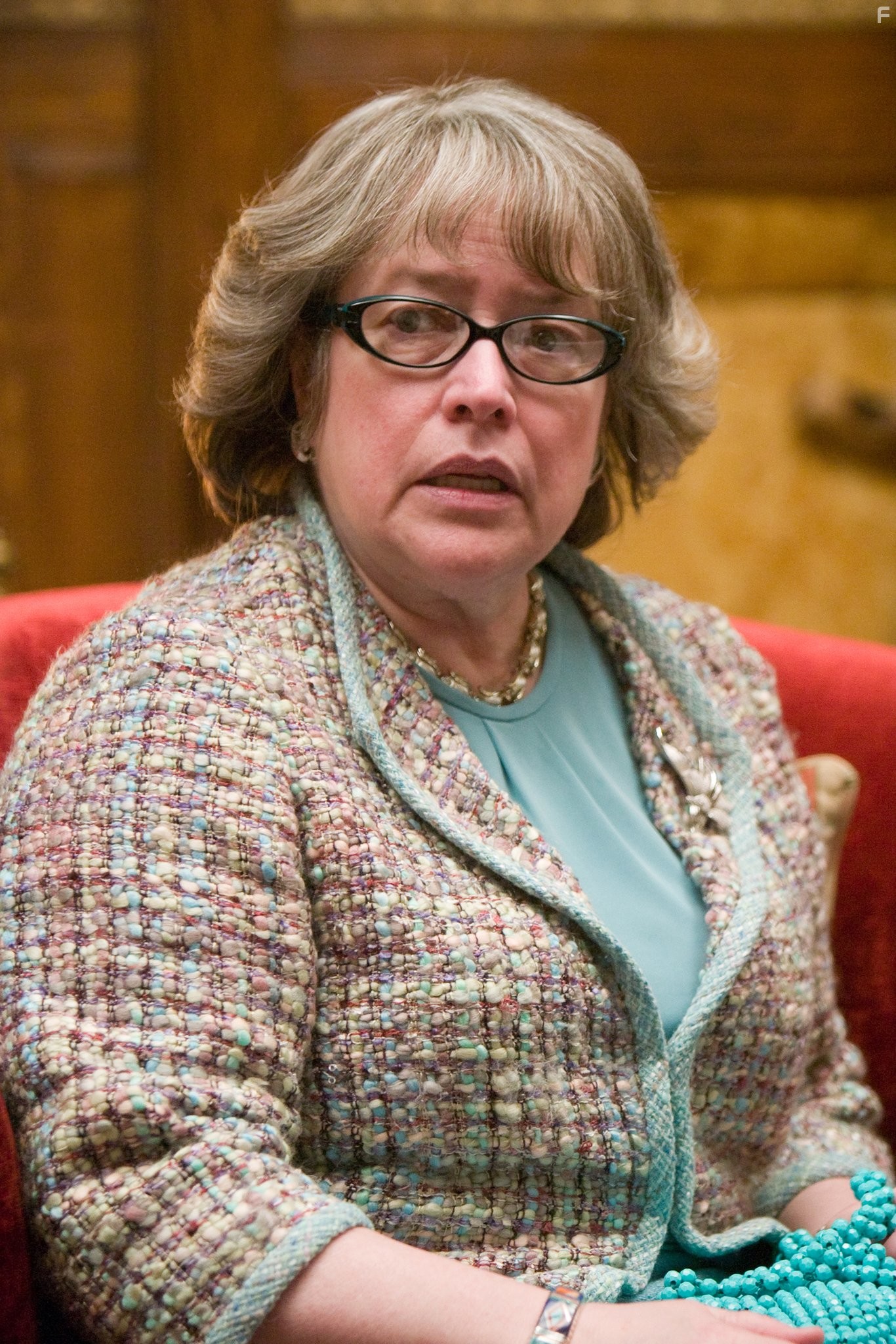 Kathy Bates in Фред Клаус, брат Санты (2007)
