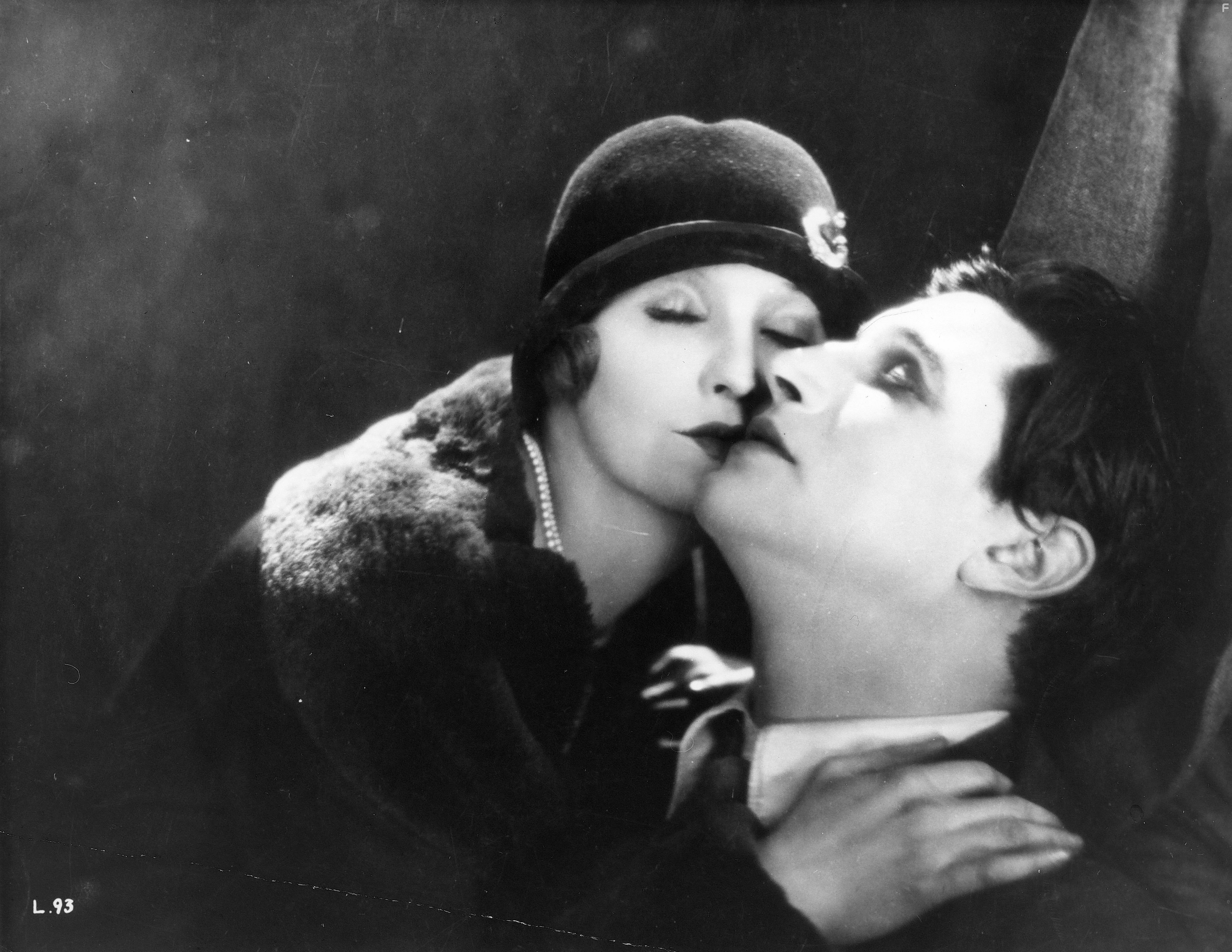 June and Ivor Novello in Жилец (1927)
