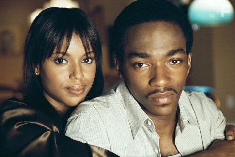 Kerry Washington and Anthony Mackie in Она ненавидит меня (2004)