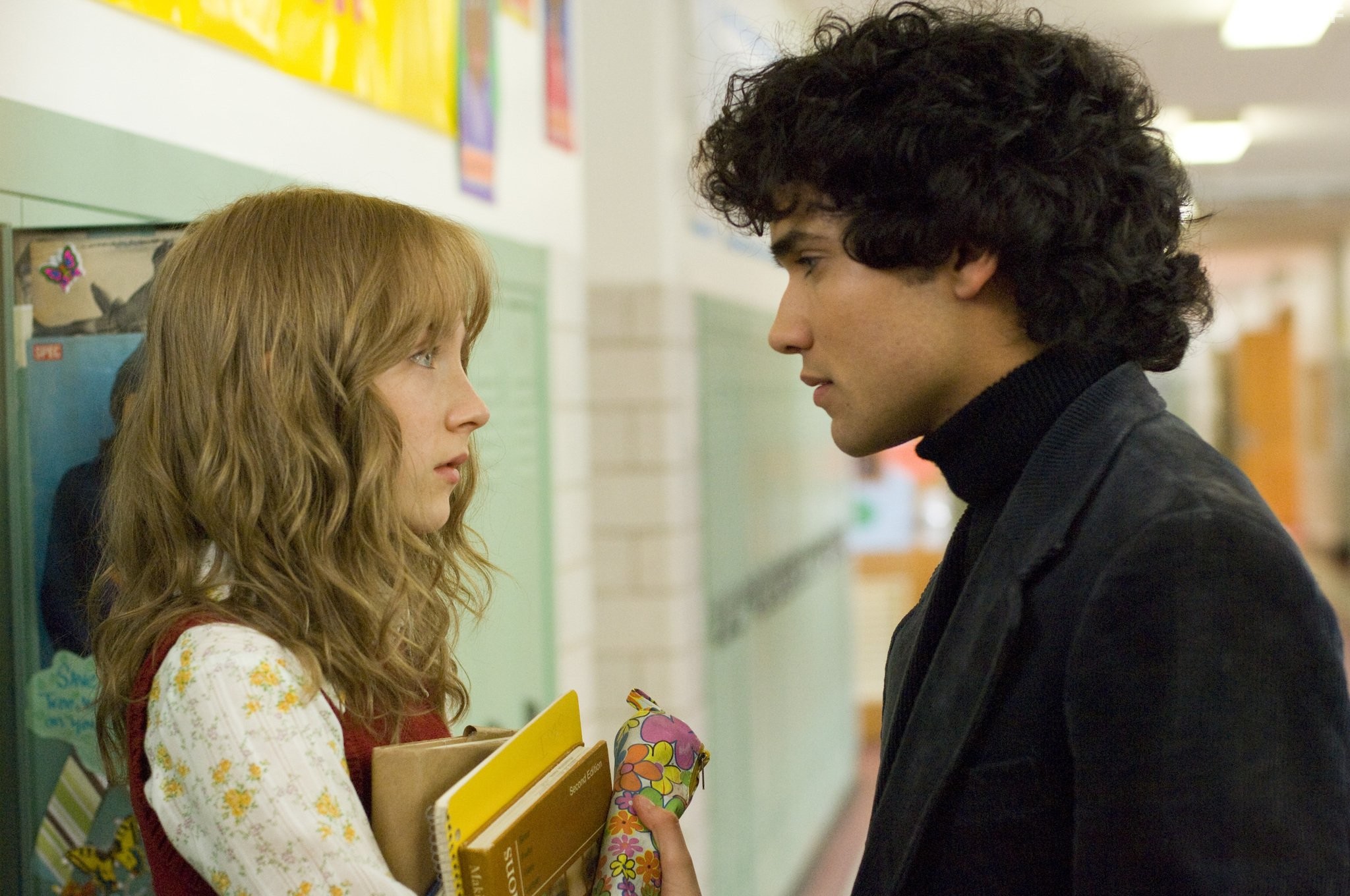 Saoirse Ronan and Reece Ritchie in Милые кости (2009)