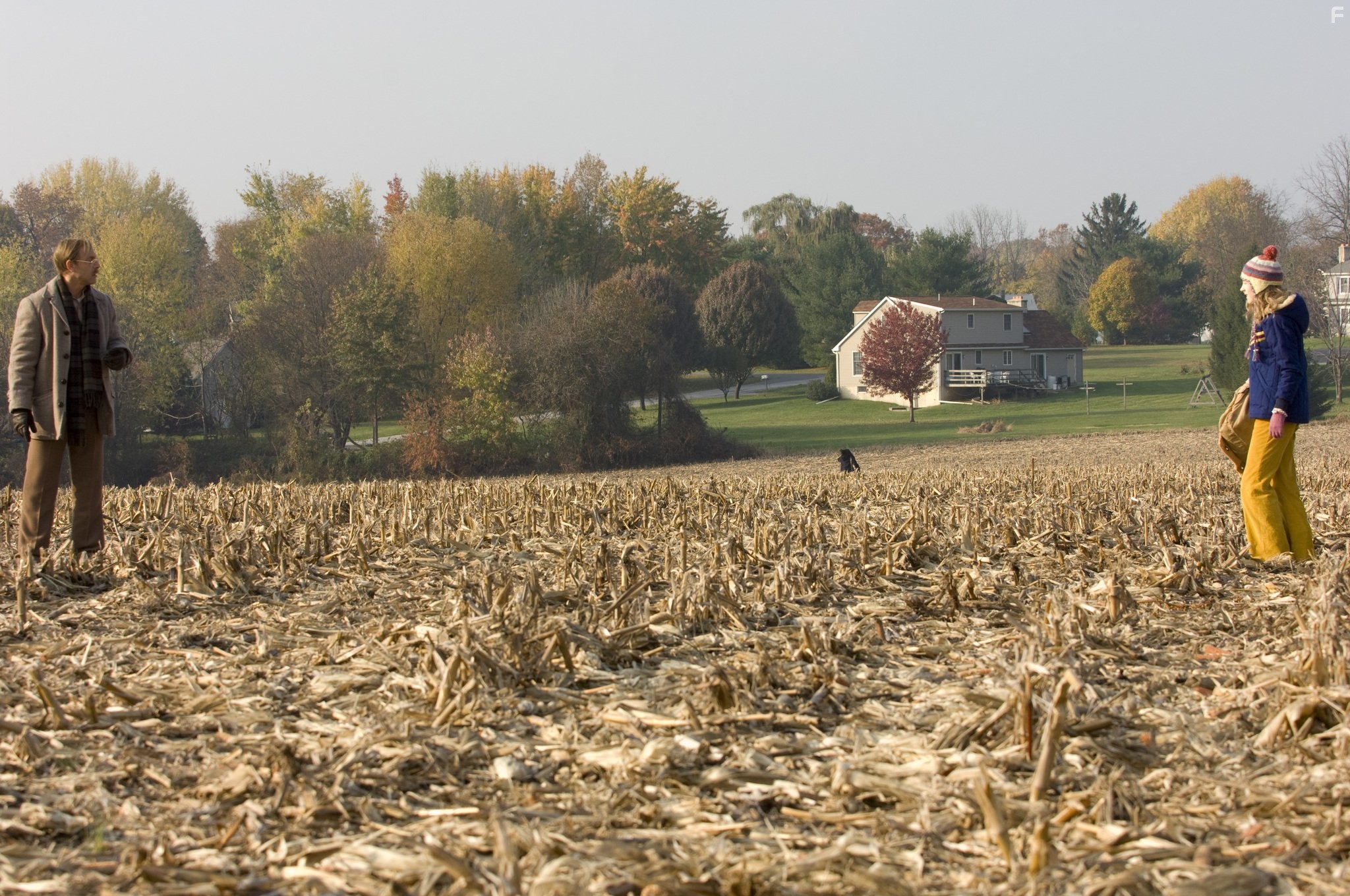 Stanley Tucci and Saoirse Ronan in Милые кости (2009)
