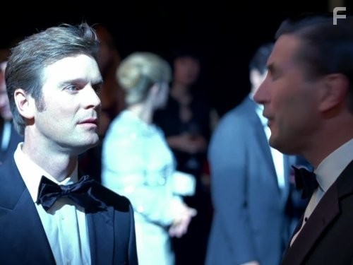 Грязные мокрые деньги (2007)