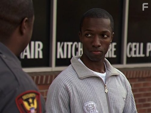 Jamie Hector in Прослушка (2002)
