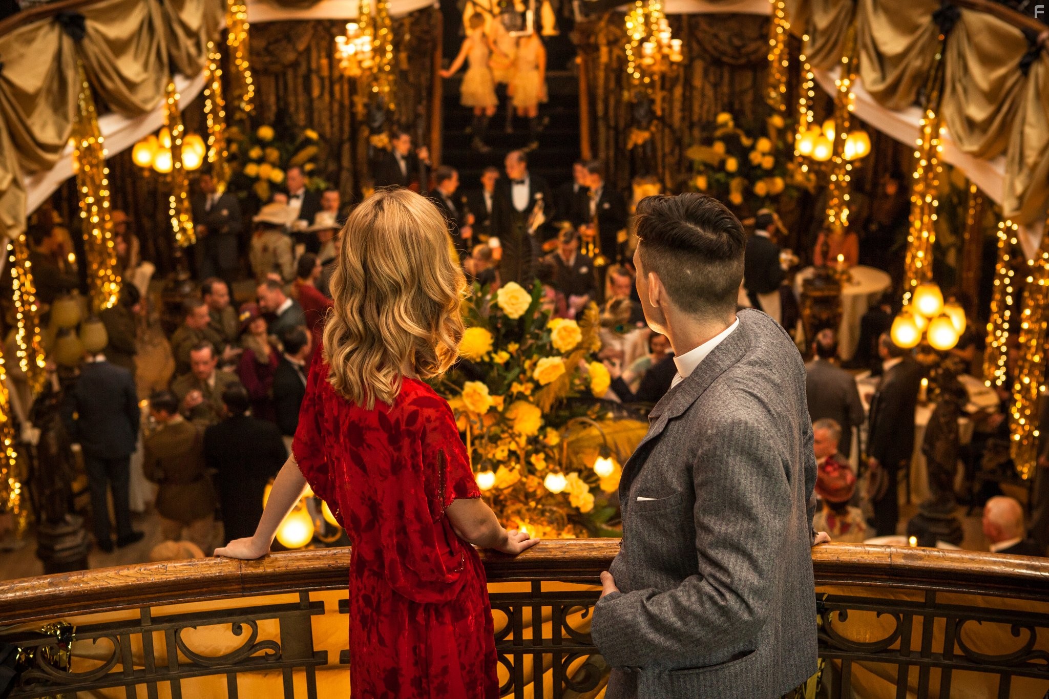 Cillian Murphy and Annabelle Wallis in Острые козырьки (2013)