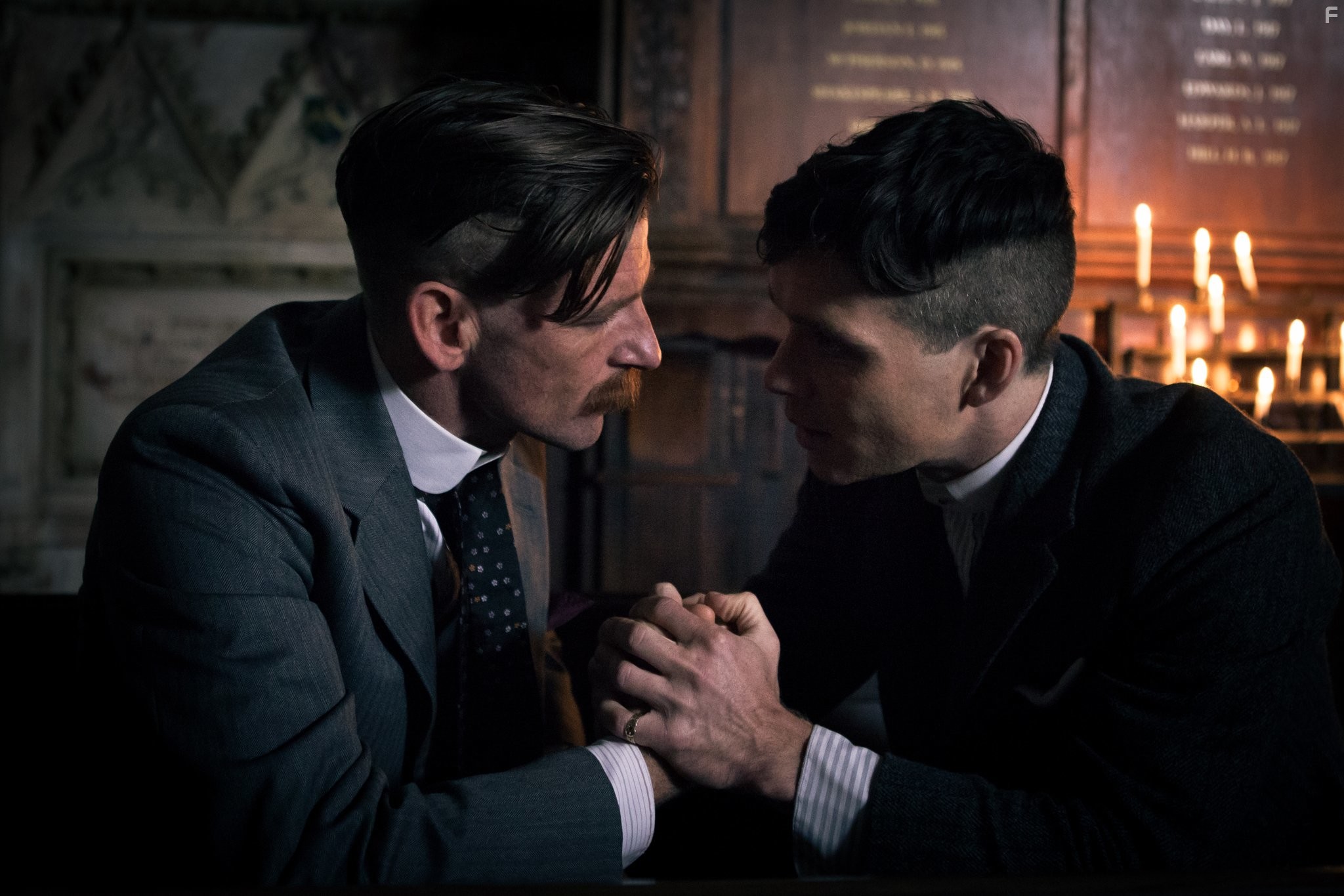 Cillian Murphy and Paul Anderson in Острые козырьки (2013)