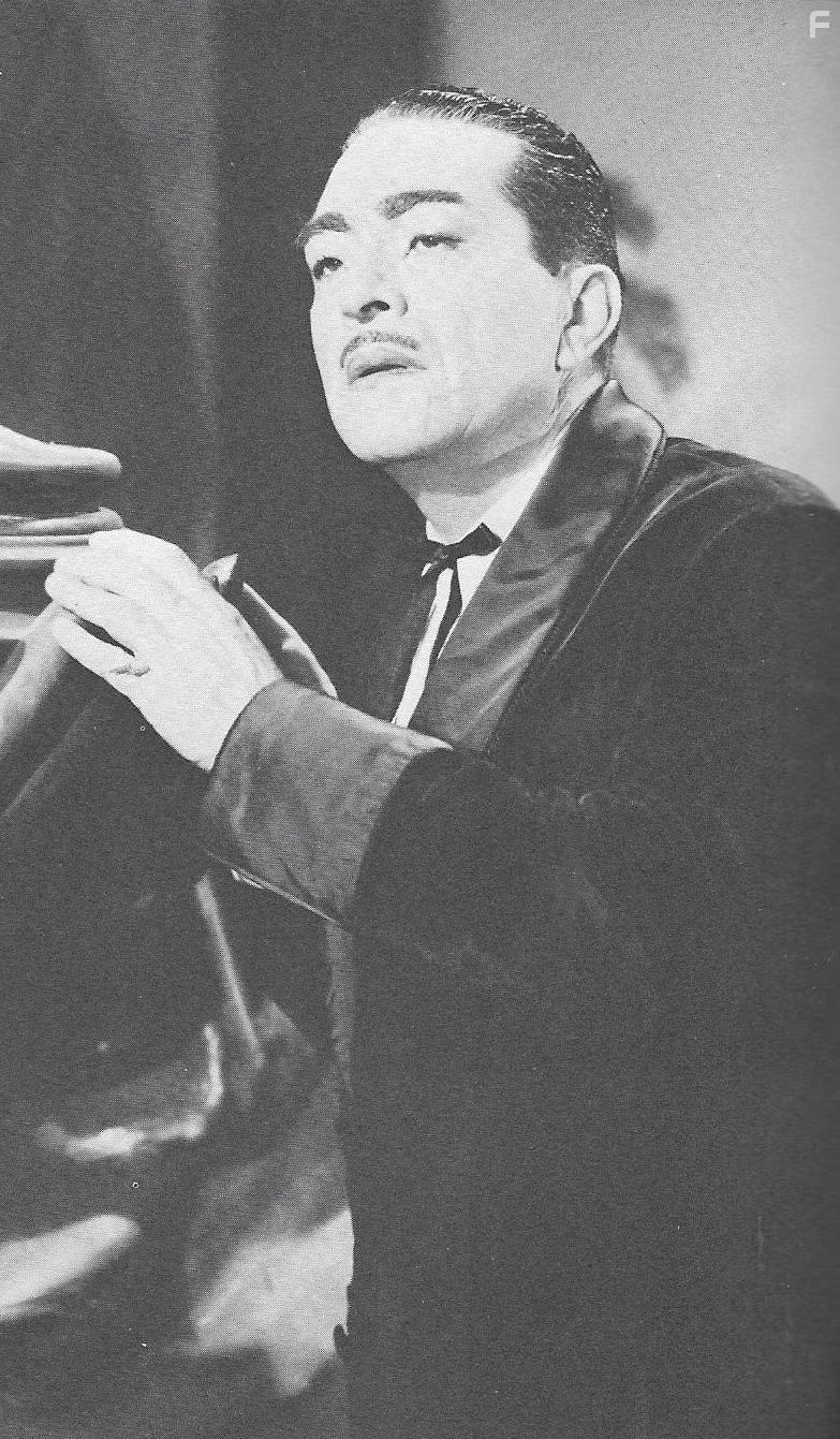 J. Carrol Naish in Batman (1943)