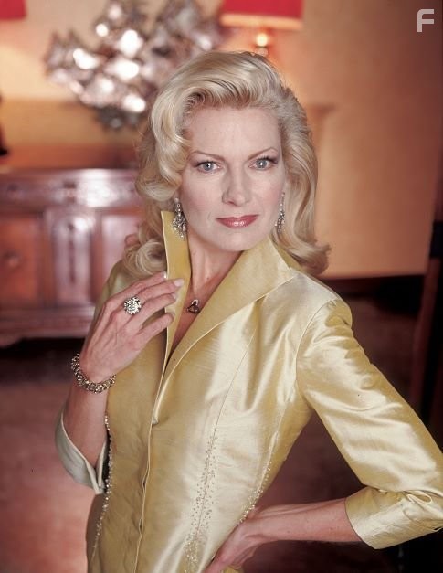 Diana Scarwid in Чyдопад (2004)
