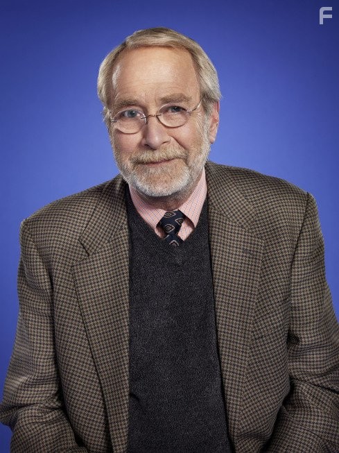 Martin Mull in Папаши (2013)